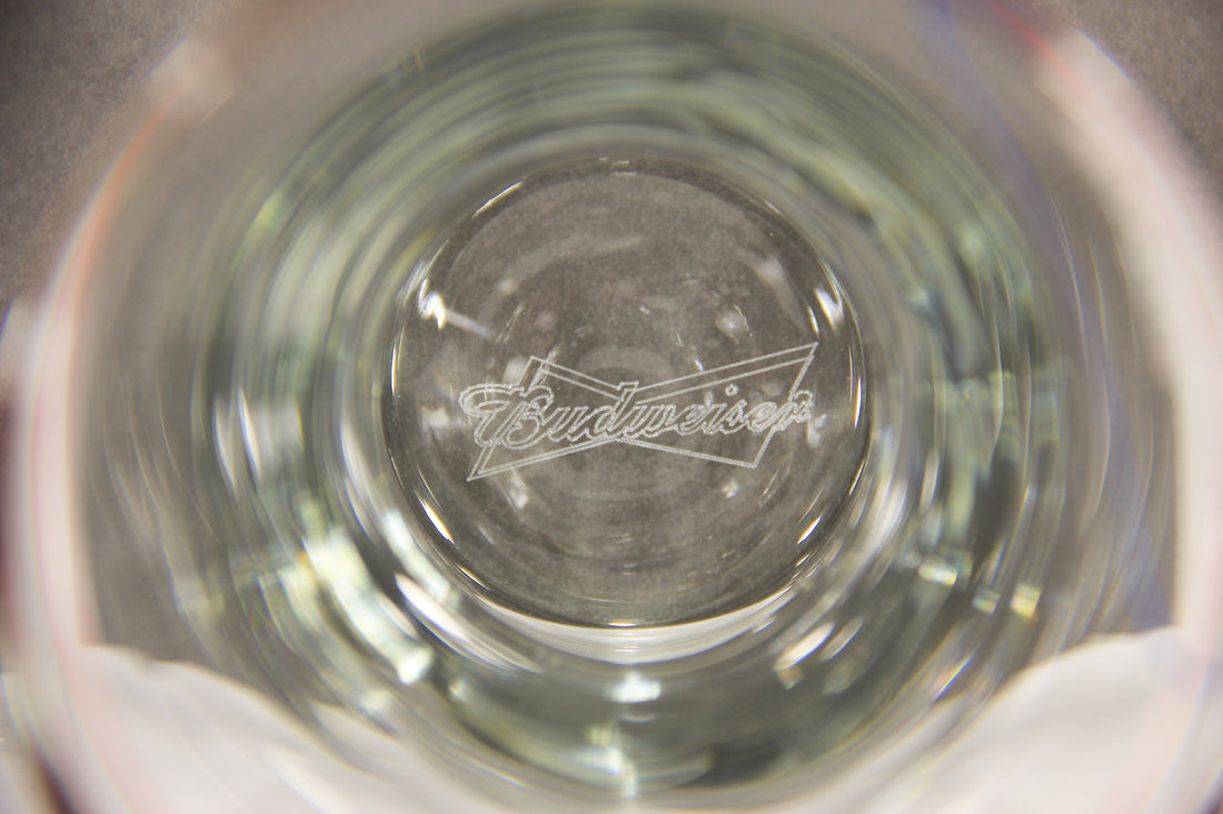 Budweiser Beer Glass Hockey Edition French USA Weizen Glass Type L012968
