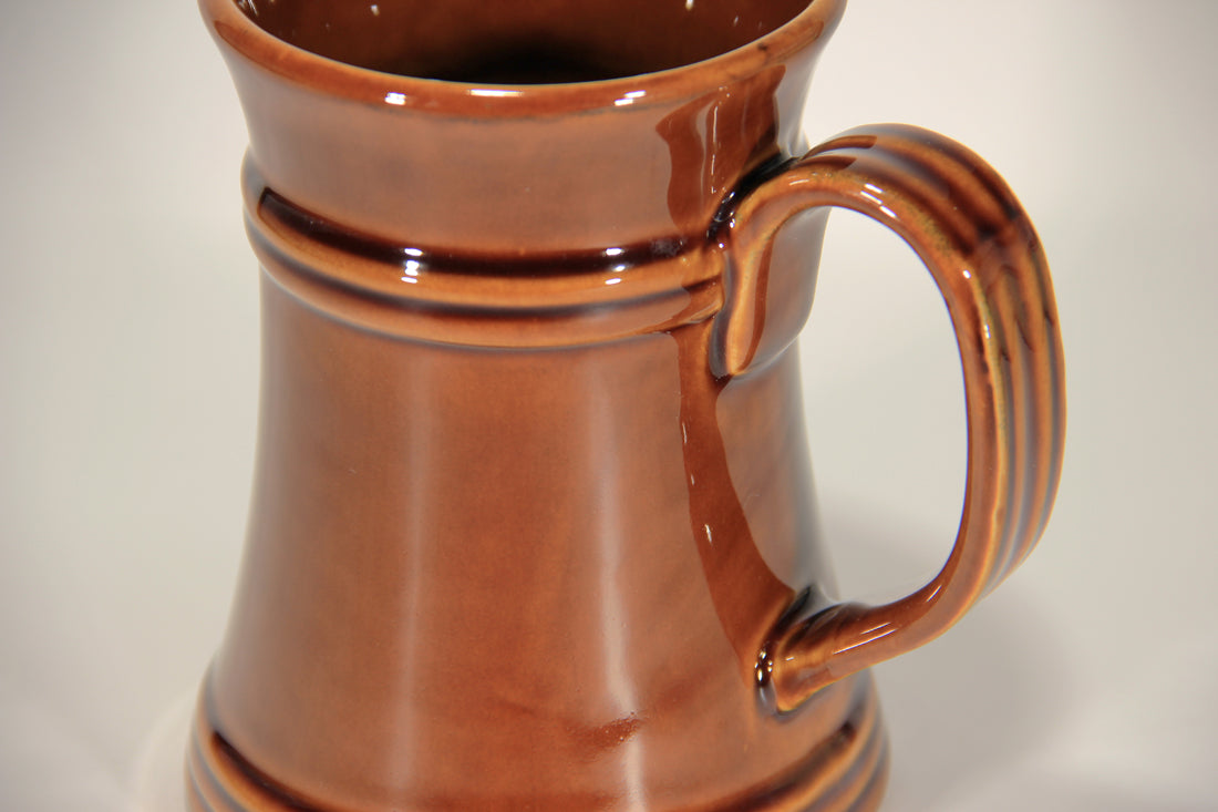 Alexander Keith's Dark Brown Ceramic Beer Mug Canada Nova Scotia L012983