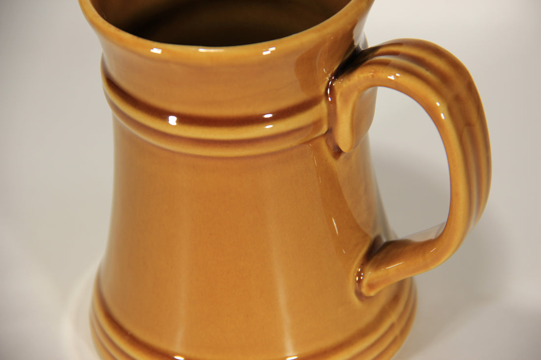 Alexander Keith's Pale Brown Ceramic Beer Mug Canada Nova Scotia L012984