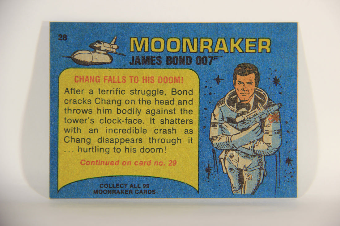 Moonraker James Bond 1979 Trading Card #28 Chang Falls To His Doom L013094