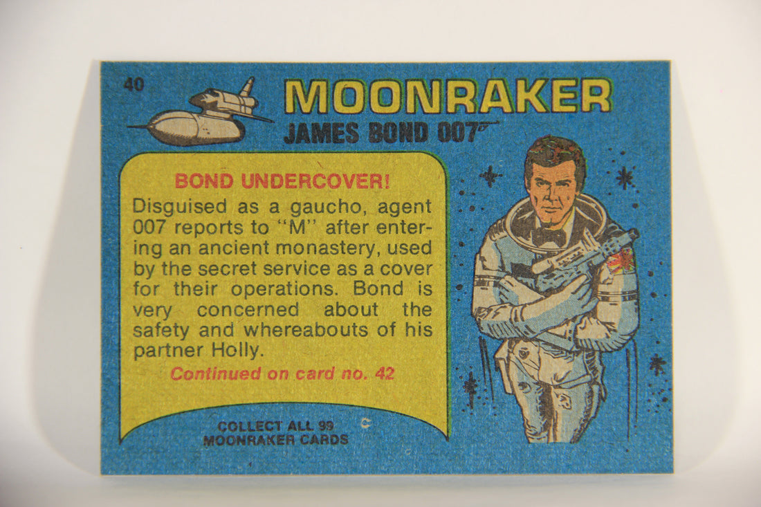 Moonraker James Bond 1979 Trading Card #40 Bond Undercover L013106