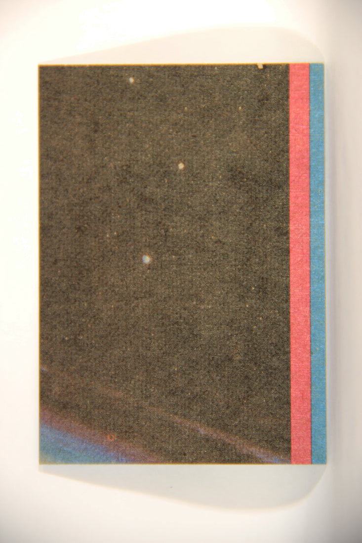 Moonraker James Bond 1979 Trading Card #68 Docking Of The Moonrakers L013134