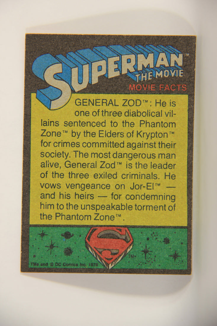 Superman The Movie 1978 Trading Card #162 Threatened By A Mugger L013250