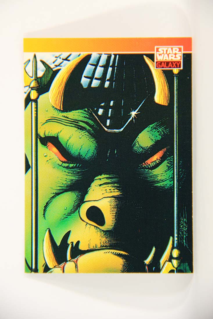 Star Wars Galaxy 1993 Topps Card #118 Gamorrean Guard Artwork ENG L013521