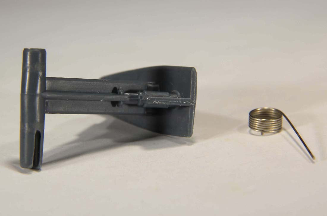 Star Wars Snowspeeder Landing Gear 1980 ESB Original Kenner Part L014140