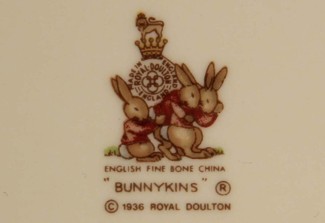 Royal Doulton Bunnykins Nursery Vintage Plate Fine Bone Porcelain L014180
