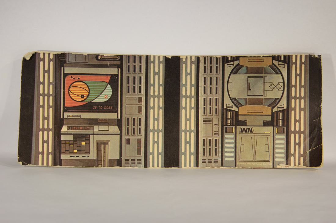 Star Wars 1978 Death Star Space Station Playset Cardboard Backdrop Higher Part L014438