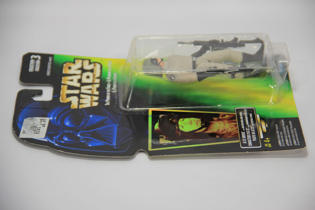 Star Wars AT-ST Driver 1996 POTF Action Figure Trilingual Holofoil Card Collection 3 L014776