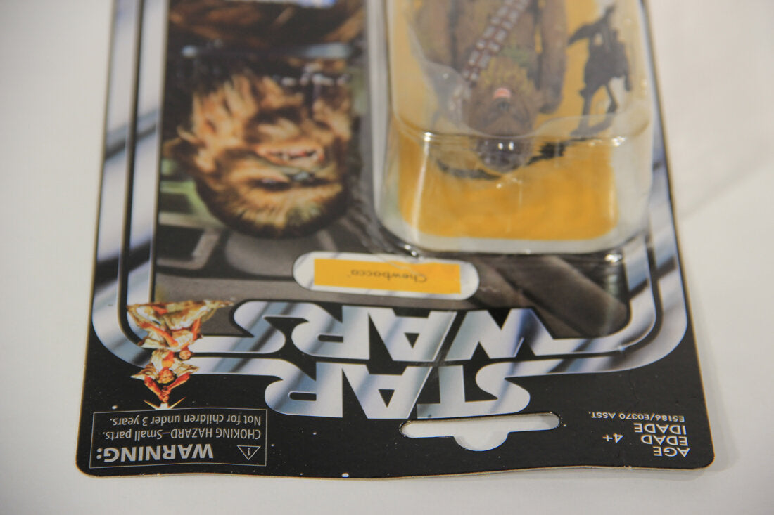 Star Wars Chewbacca Vintage Collection VC141 Damaged Card Canada L015005