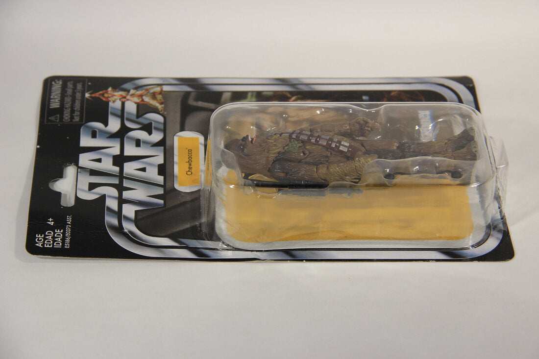Star Wars Chewbacca Vintage Collection VC141 Damaged Card Canada L015005