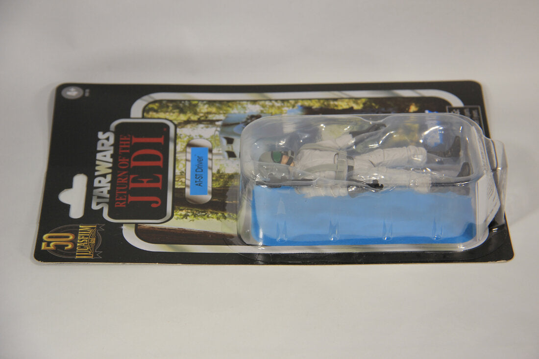 Star Wars AT-ST Driver Vintage Collection VC192 ROTJ Exclusive 50th Anniversary MOC L015130