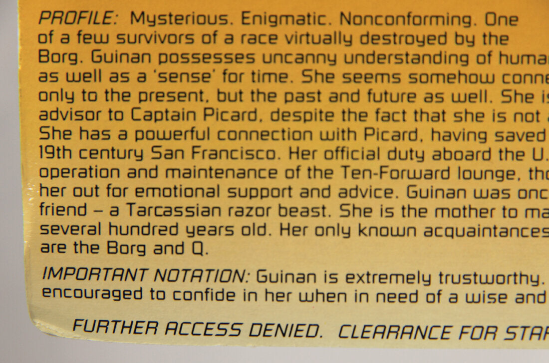 1993 Star Trek The Next Generation Guinan Action Figure ENG Card L015469