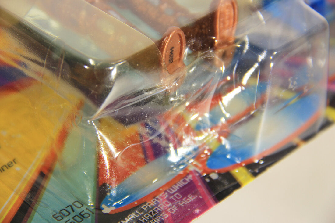 1993 Star Trek The Next Generation Vorgon Mysterious Alien Action Figure ENG Card L015483