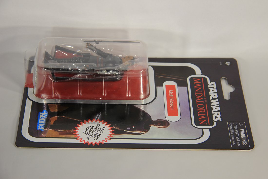 Star Wars Mandalorian Moff Gideon Carbonized Exclusive Figure The Vintage Collection MOC L015509