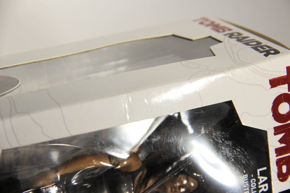 Tomb Raider Lara Croft Collectible Bust 2013 Crystal Dynamics New Sealed L015634