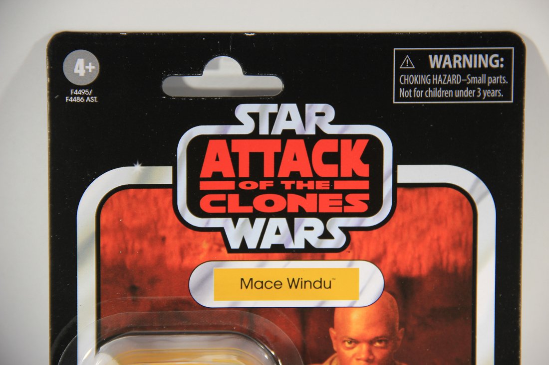 Star Wars Mace Windu Vintage Collection VC35 AOTC Action Figure Reissue L018132