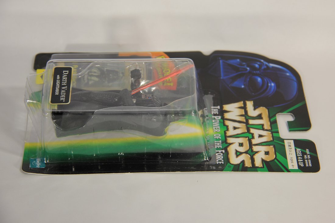 Star Wars Darth Vader 1998 POTF FlashBack Photo ENG Card From Hong Kong Hasbro Store L015711