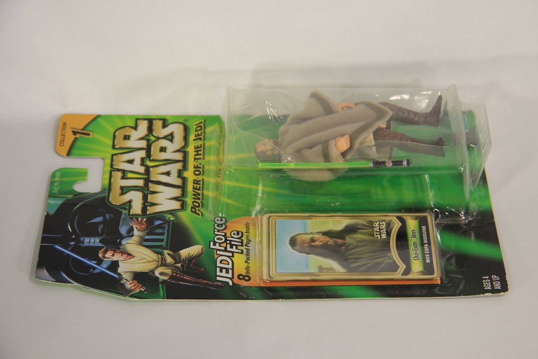 Star Wars Qui-Gon Jinn 2000 Power Of The Jedi Action Figure ENG Card Collection 1 MOC L015716