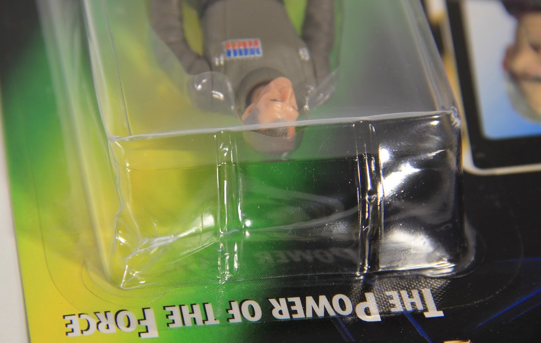 Star Wars Grand Moff Tarkin 1996 POTF Action Figure ENG Card Collection 2 L015732