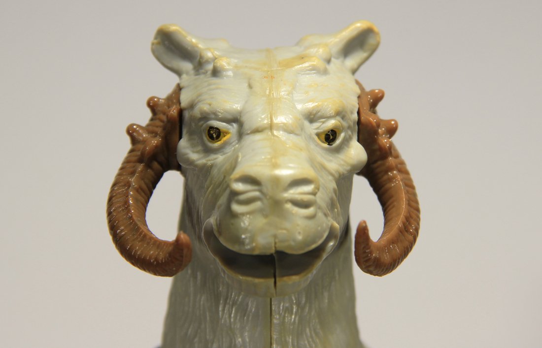Star Wars Tauntaun 1979 Vintage Action Figure Empire Strikes Back Hong Kong LFL L015741