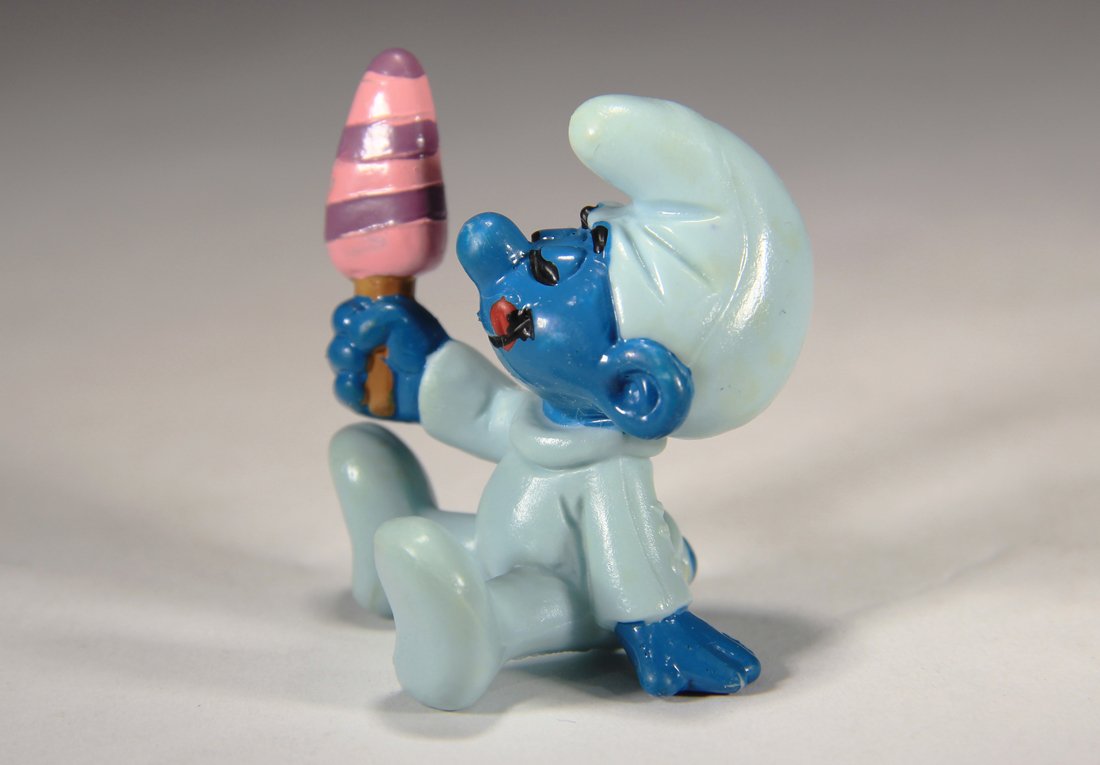 Smurfs 20206 Baby Smurf With Ice Cream 1985 Vintage Figure PVC Toy Peyo Schtroumpfs L015765