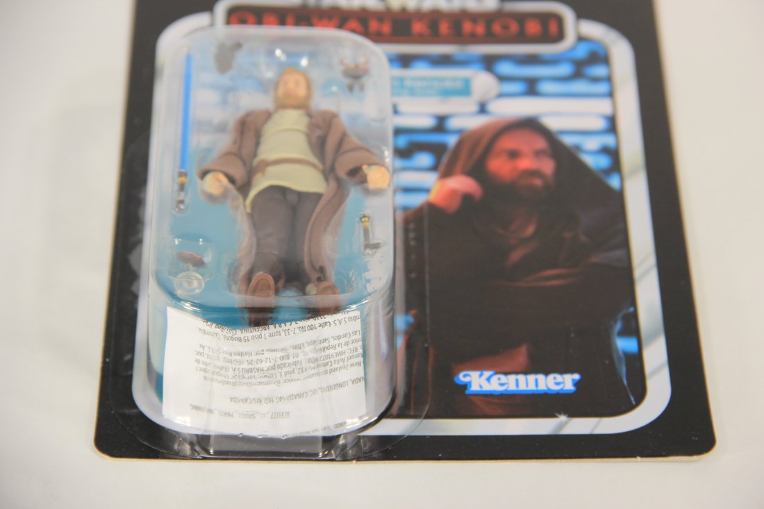 Star Wars Obi-Wan Kenobi Wandering Jedi The Vintage Collection VC245 Obi-Wan Kenobi MOC L015791