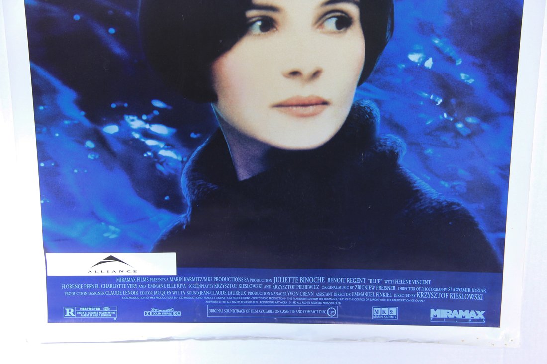 Three colors Blue 1993 Movie Poster Rolled 27 x 41 Trois Couleurs Bleu Juliette Binoche L015824