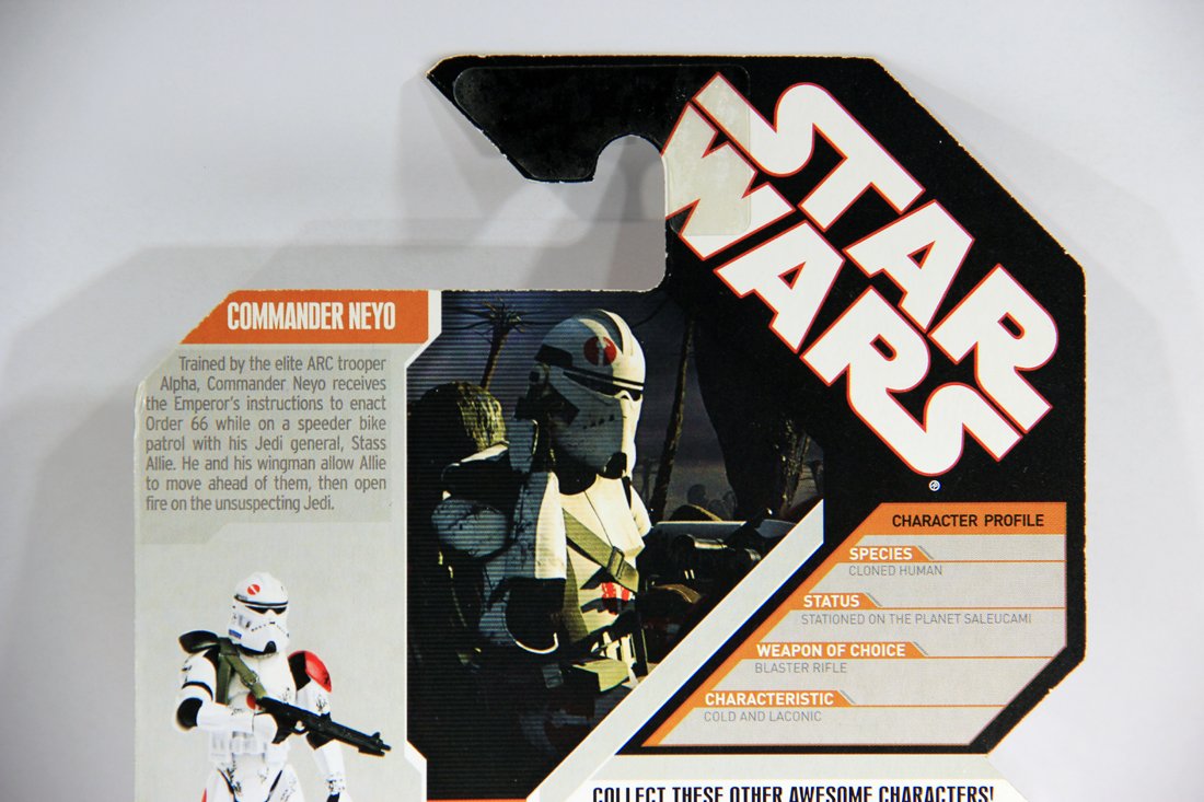 Star Wars Commander Neyo 30th Anniversary 2007 Saga Legends Action Figure With Coin MOC L015856