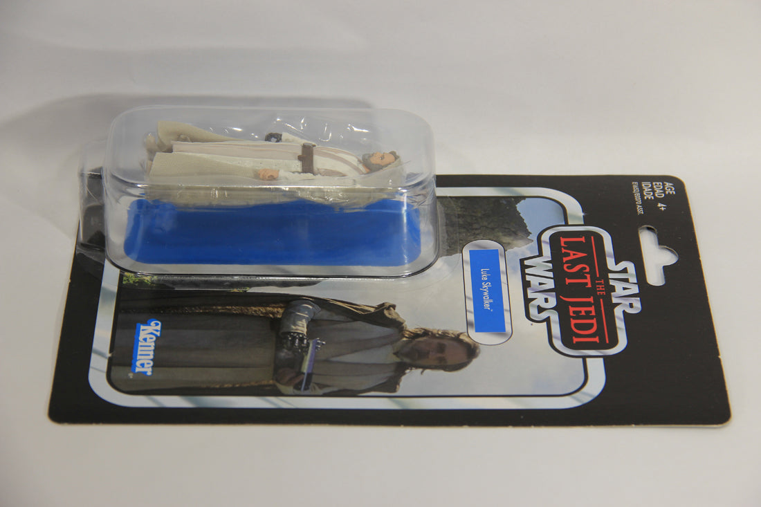 Star Wars Luke Skywalker Vintage Collection VC131 The Last Jedi Damaged Card L015870