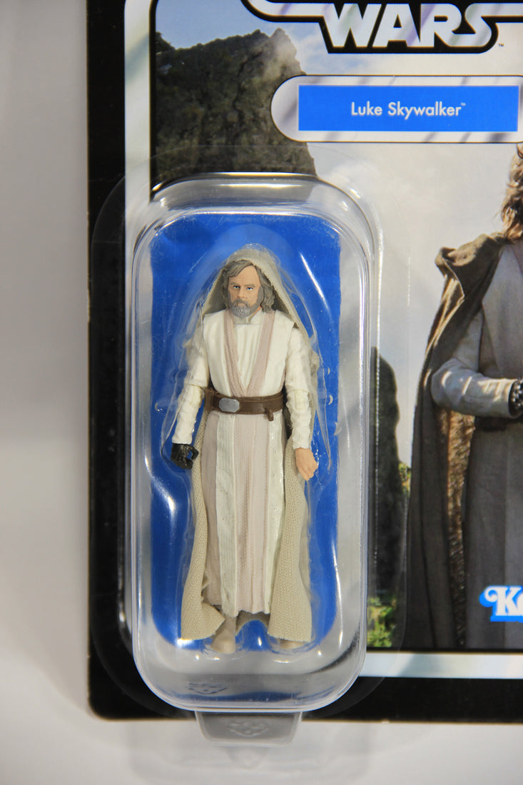 Star Wars Luke Skywalker Vintage Collection VC131 The Last Jedi Damaged Card L015870