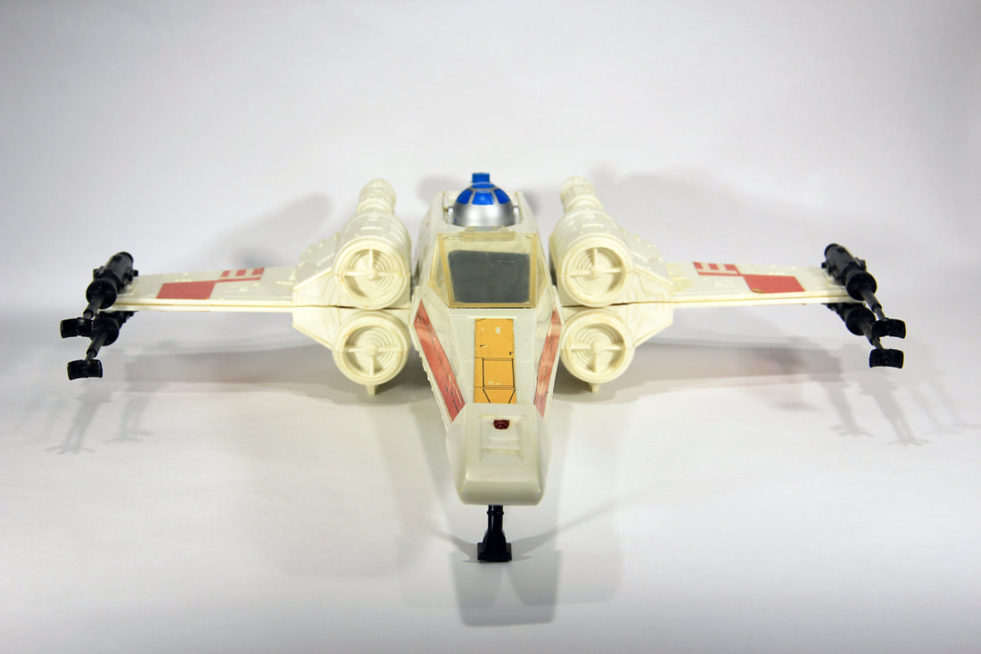 Star Wars 1978 X-Wing Fighter Vintage With Rare GDE FR-ENG Canadian Box Works L015873