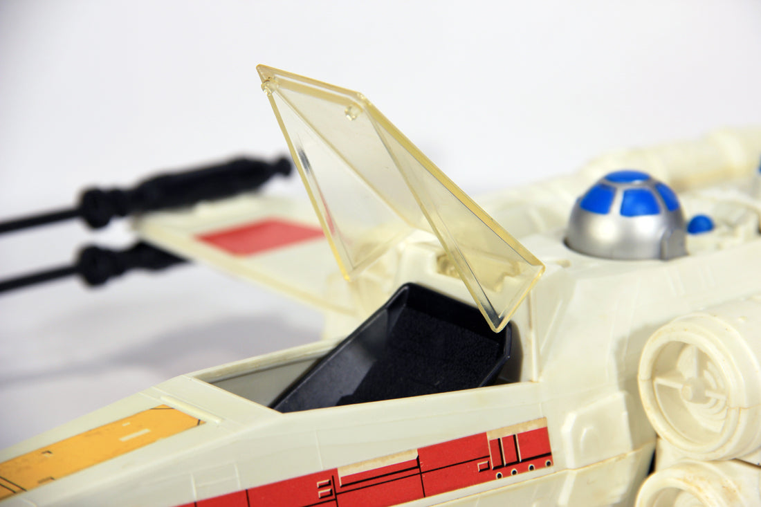 Star Wars 1978 X-Wing Fighter Vintage With Rare GDE FR-ENG Canadian Box Works L015873