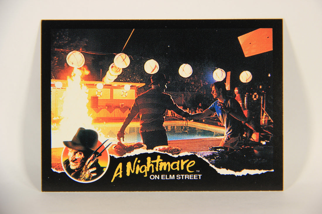 A Nightmare On Elm Street 1991 Trading Card #36 Crashing Lisa's Pool Party L004199