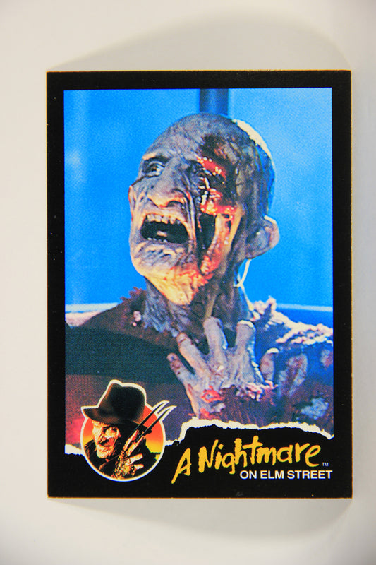 A Nightmare On Elm Street 1991 Trading Card #40 The Burnt Wonder L004203