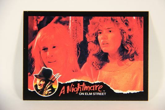 A Nightmare On Elm Street 1991 Trading Card #55 Nancy And Kristen Team Up L004218