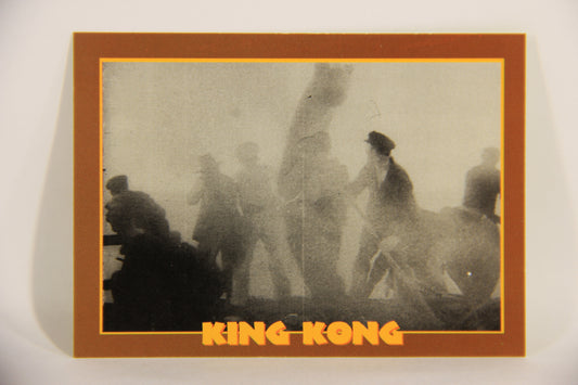 King Kong 60th Anniversary 1993 Trading Card #31 The Brontosaurus Attacks L007899
