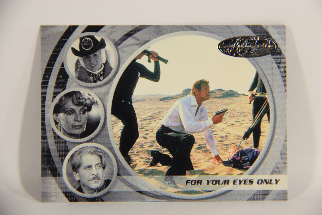 James Bond 007 40th Anniversary 2002 Trading Card #38 Attacked On The Beach L008131