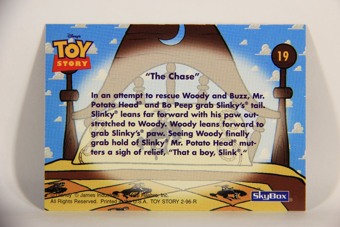 Toy Story 1996 Series 2 Trading Card #19 The Chase Buzz Lightyear Woody ENG L011559