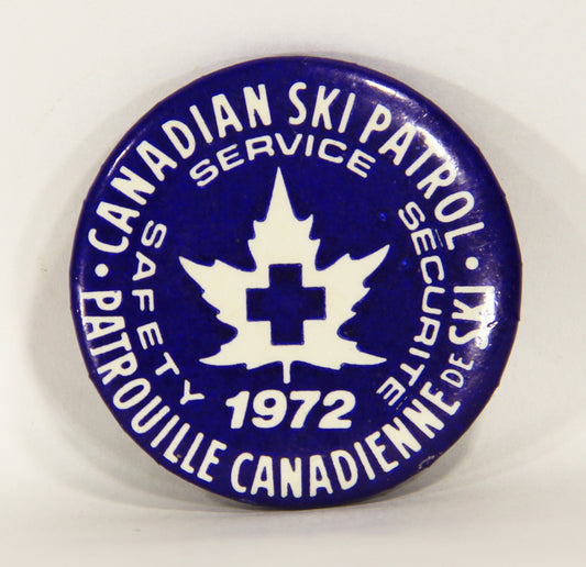 Canadian Ski Patrol 1972 Vintage Pinback Button Patrouille Canadienne De Ski L012599