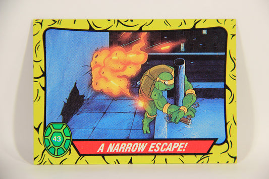 Teenage Mutant Ninja Turtles 1989 Trading Card #43 A Narrow Escape ENG L012884
