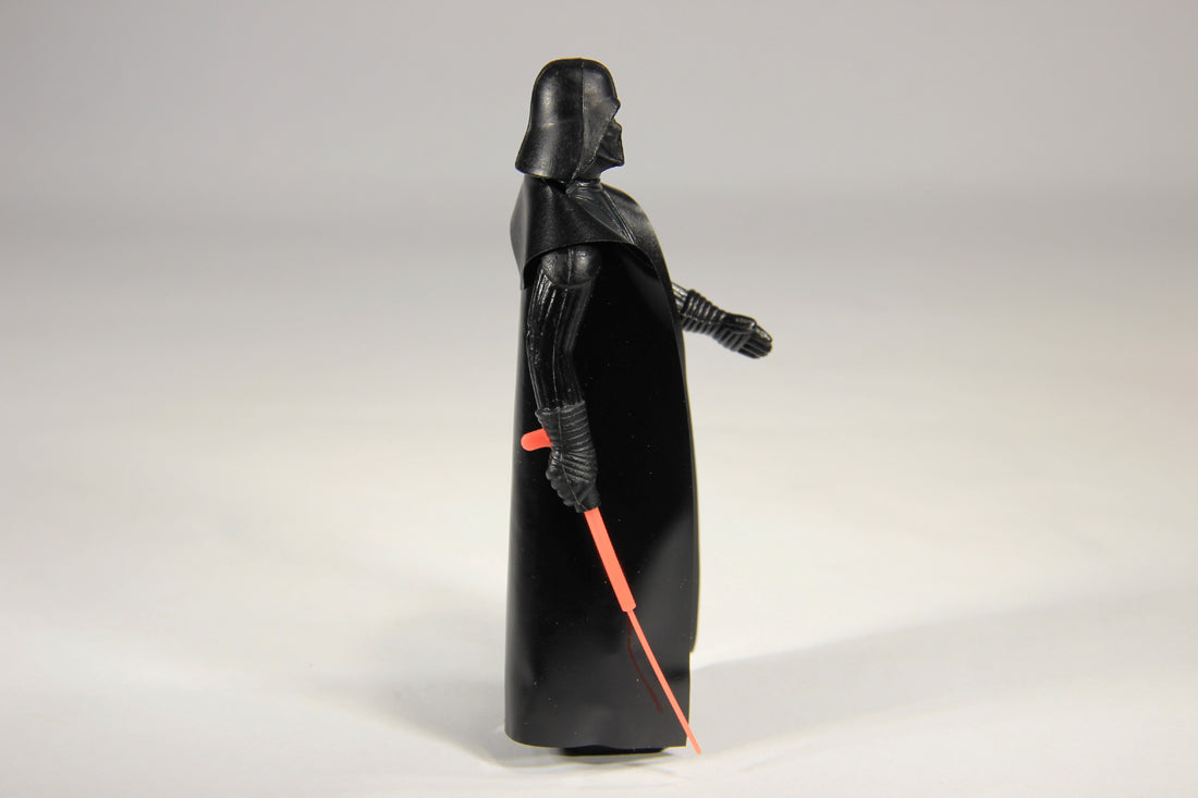 Star Wars Darth Vader 1977 Action Figure Made In Hong Kong COO VII-1a Kenner L016001