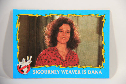 Ghostbusters II 1989 Trading Card #4 Sigourney Weaver Is Dana L016167