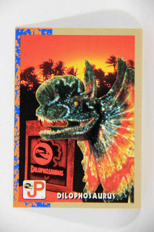 Jurassic Park 1993 Trading Card #4 Dilophosaurus ENG Topps L016255