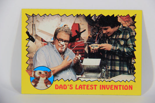 Gremlins 1984 Trading Card #18 Dad's Latest Invention ENG Topps L016444