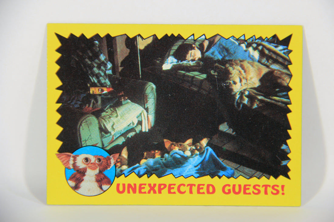 Gremlins 1984 Trading Card #22 Unexpected Guests ENG Topps L016448