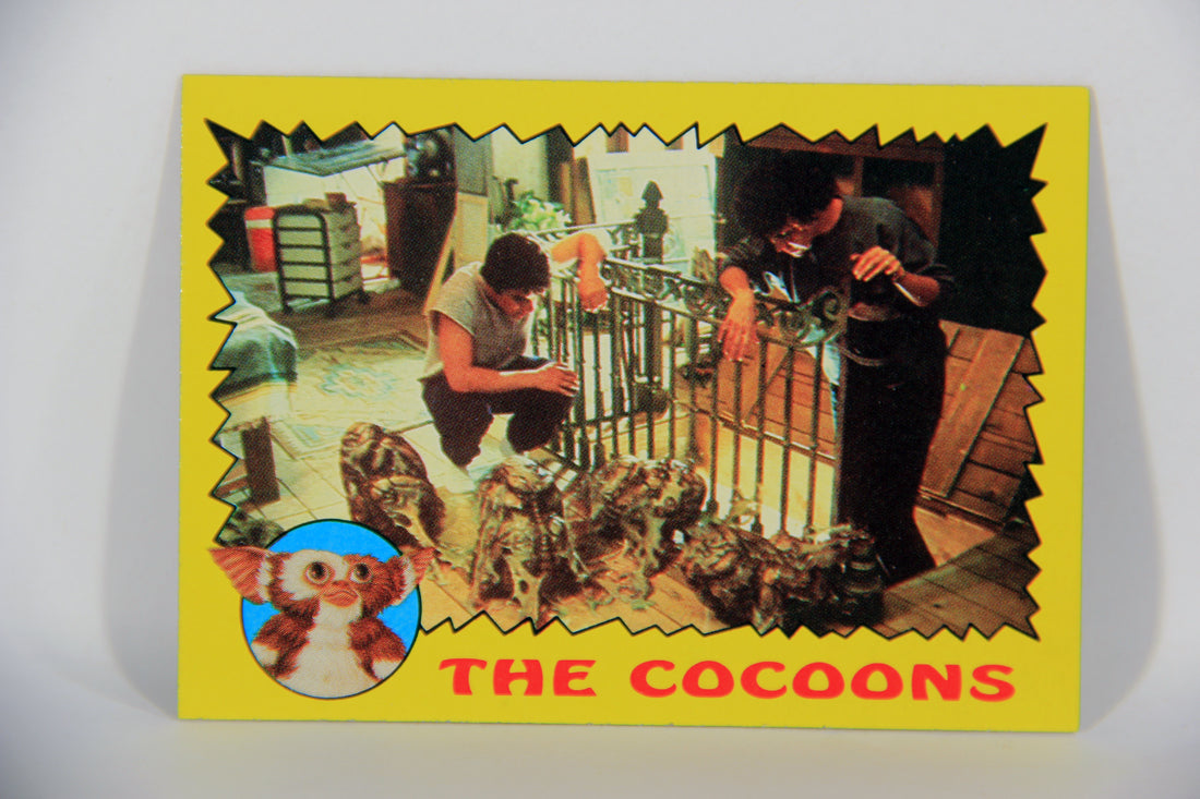 Gremlins 1984 Trading Card #28 The Cocoons ENG Topps L016454