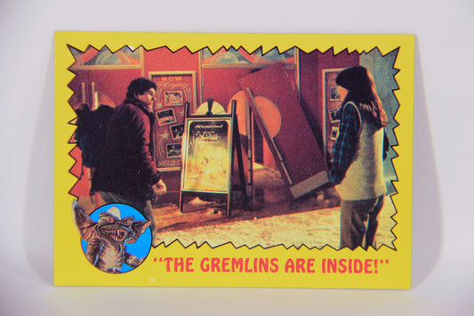 Gremlins 1984 Trading Card #59 The Gremlins Are Inside ENG Topps L016485