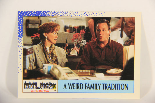 Home Alone 2 Lost In New York 1992 Trading Card #21 A Weird Family Tradition ENG L016891