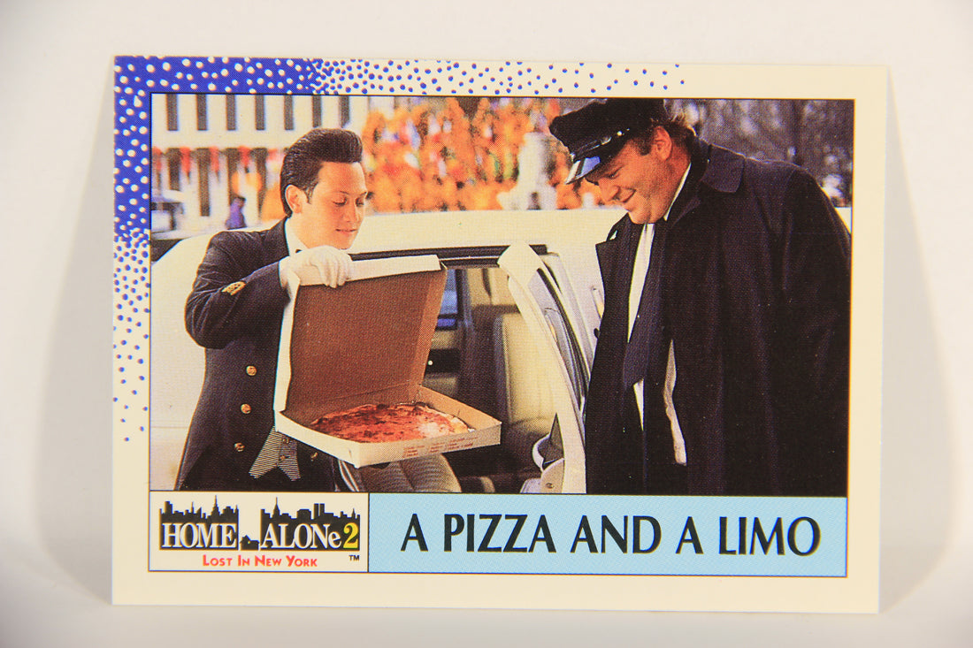 Home Alone 2 Lost In New York 1992 Trading Card #26 A Pizza And A Limo ENG L016896