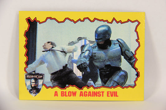 RoboCop 2 Topps 1990 Trading Card #15 A Blow Against Evil ENG L017244